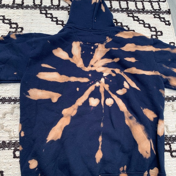NWT Navy Blue tie dye hooded l/s sweatshirt - Picture 10 of 16